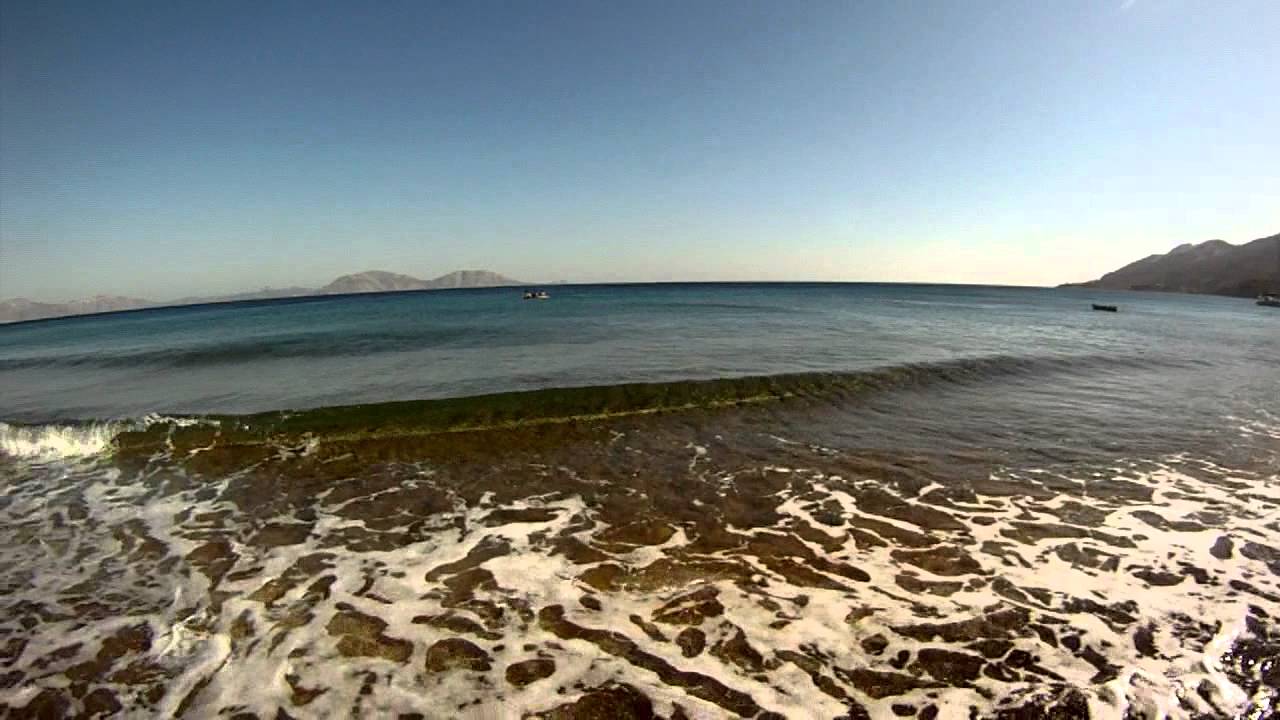 ΠΑΡΑΛΙΑ ΦΑΡΟΥ - FAROS BEACH  /  www.myIkaria.gr