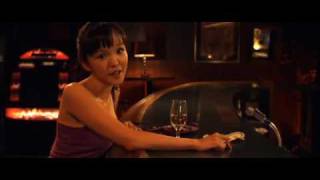 Tania Gunadi ngomong bahasa Indonesia di 'Bob Funk' [2009]