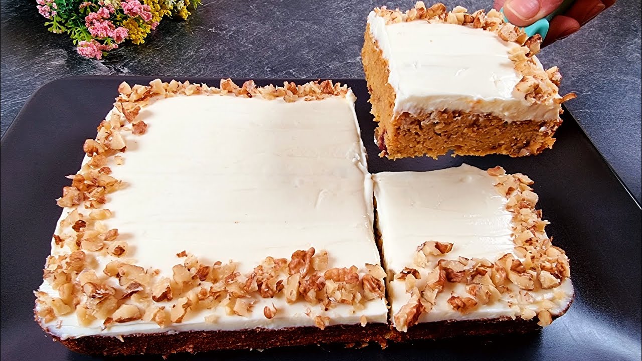 ⁣The best carrot cake I've ever eaten! Easy and healthy recipe(with oat flour)!