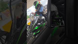 Most experience, most expensive fuel, most expensive bike, most fastest bike, #ninjah2R