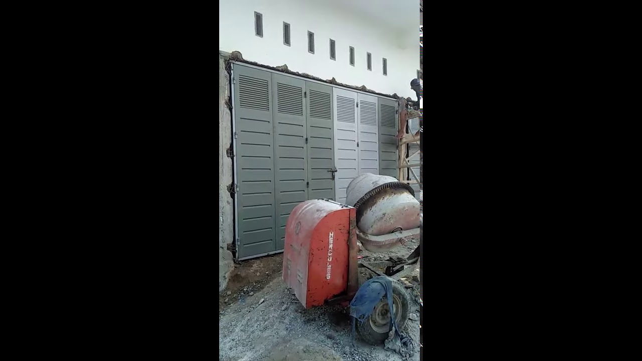 Proses pemasangan pintu  ruko  YouTube