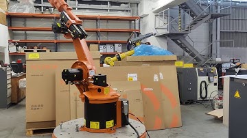 KUKA KR15 KRC2 controller at UsedRobotsTrade