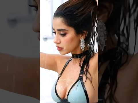 Jhanvi kapoor hot Shower 🌸