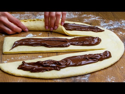 Videó: Hogyan Készítsünk Finom Süteményt Különböző Töltelékkel