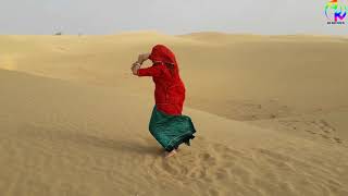 A jaisalmeri folk dance banna mhara kesariya hazari guldo fool in sam
jaisalmer...