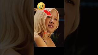 Rosé Used To Cry Daily? É シ