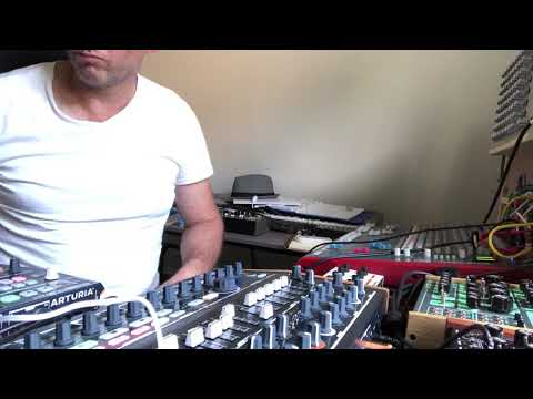 Arturia Drumbrute impact & minibrute2s