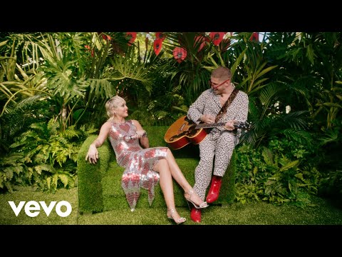 Miley Cyrus - Plastic Hearts