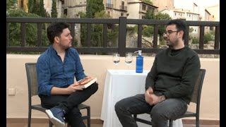 Daniel López es entrevistado por Santiago Benito