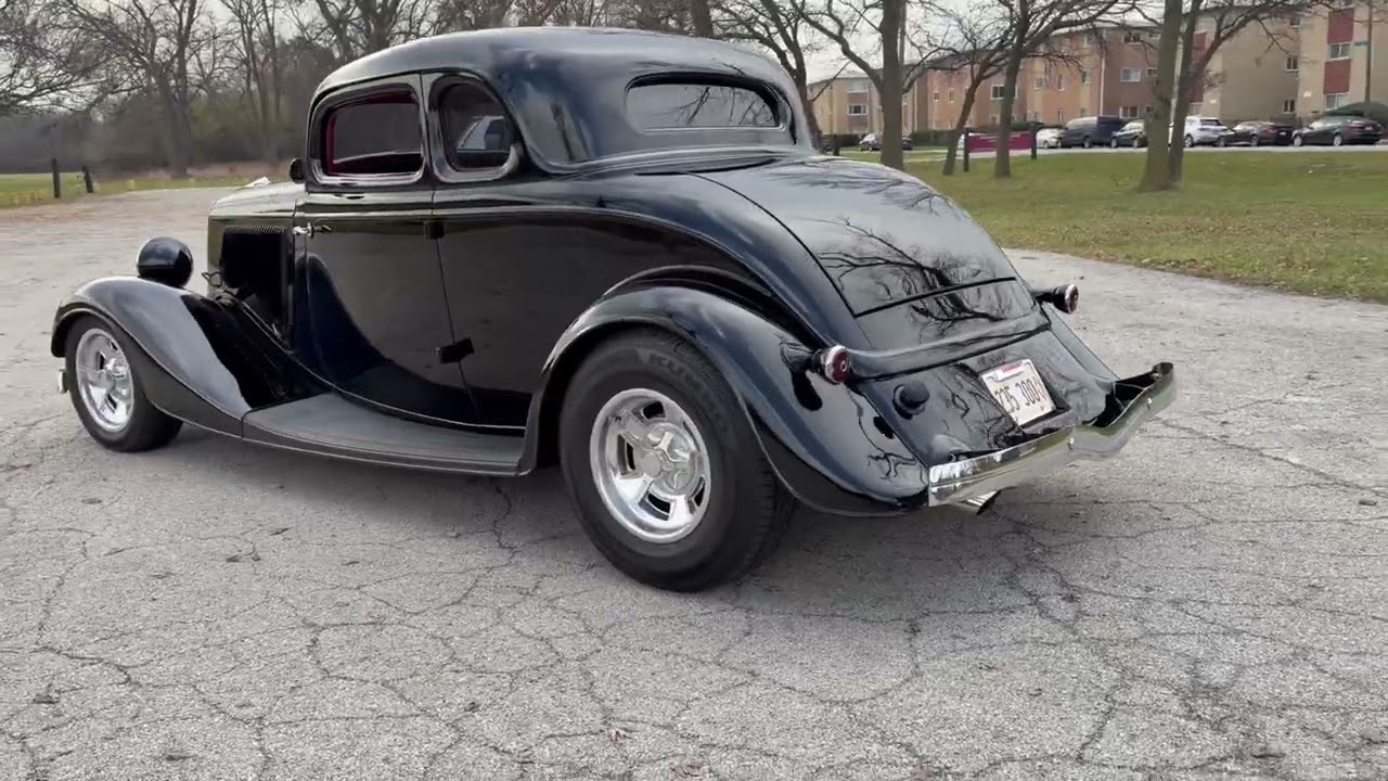 1934 Ford Tudor Walk Around