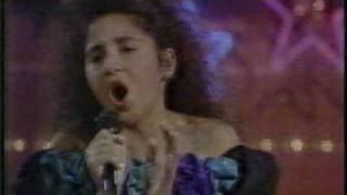Star Search - Katrina Abrams vs Lauren Ambrose Profile