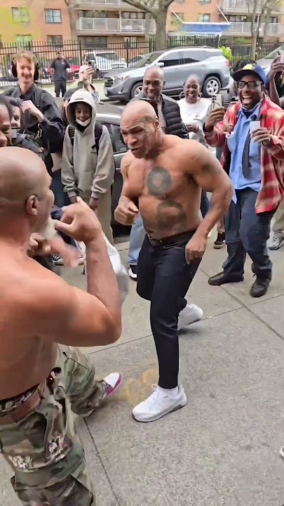 Mike Tyson Shannon briggs live in Brownsville #miketyson #boxing #shannonbriggs #sports #virovizion