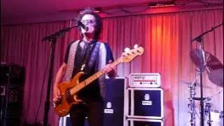 Glenn Hughes - Medusa (Trapeze's cover)