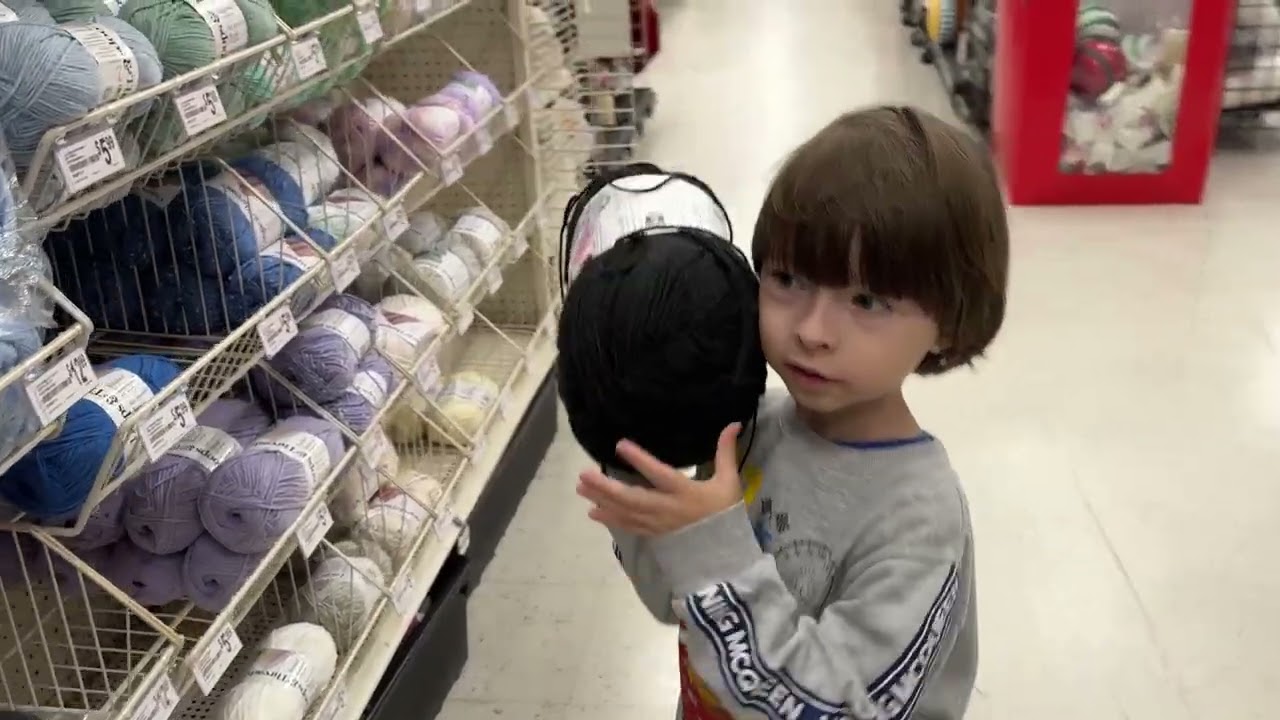 Michaels is one of my favorite craft stores in the US. Майклс один из любимых магазинов в США #usa 