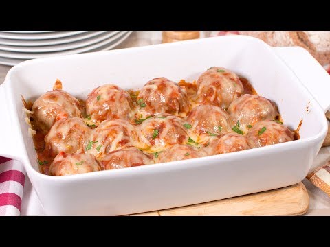 Video: Cómo Cocinar Albóndigas De Cerdo Con Tomate Y Queso En El Horno