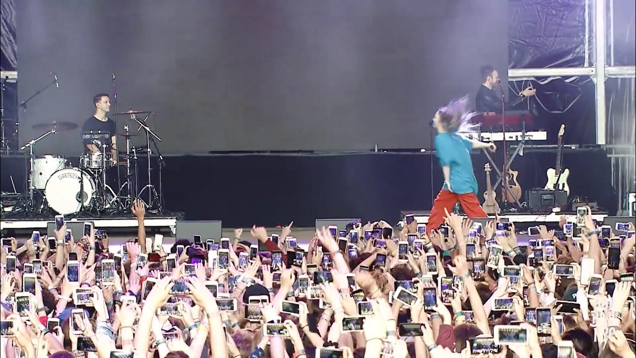 Billie Eilish - "lovely (with Khalid)" Live at GOV BALL 2020 Billie Eilish - "lovely (with Khalid)" Live at GOV BALL 2020