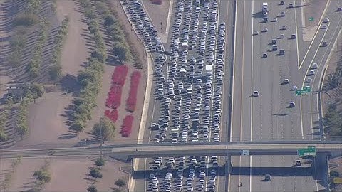 VIDEO: Westbound U.S. 60 closed after multiple vehicle crash