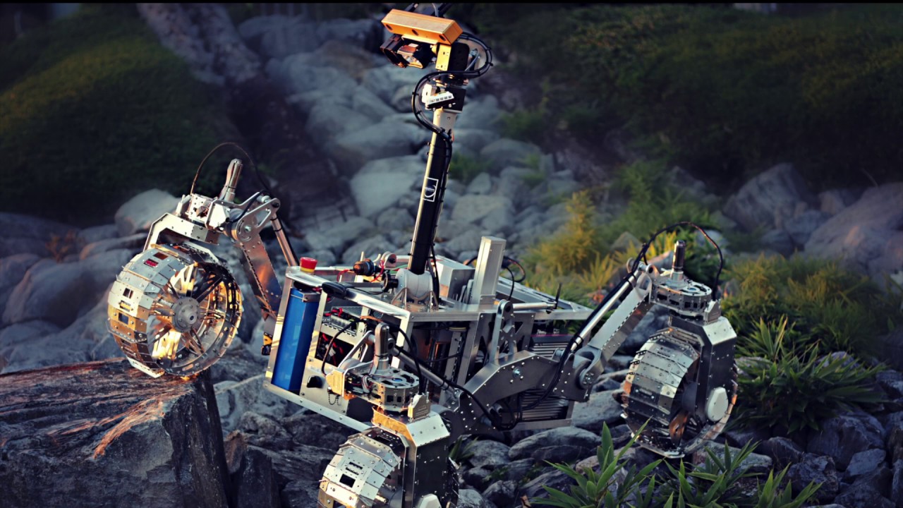 The LUVMI rover - First test outside - YouTube