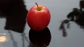 Peeling an apple... The Authentic way ! | How to peel an apple with a knife