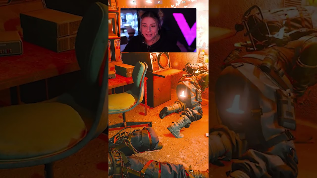 POV: Friendly PVP turned BAD Fast 🫢 #arcraiders #arcraidersfunnymoments #arcraidersgameplay  #shorts