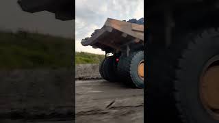 do you know the tire size? #shorts #satisfying #car