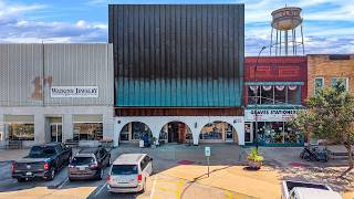403 S Side Square, Clinton, IL