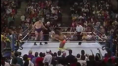André the giant vs Ultimate Warrior  1989  ( Main Event)  !