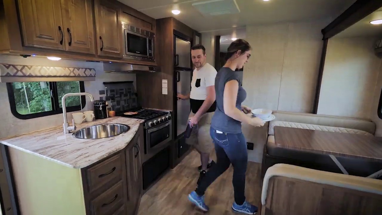 Espace, plaisir, confort | Roulottes Lupien