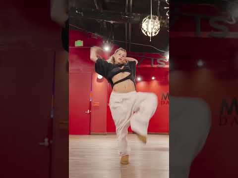 WHO´S THIS GIRL?? 🔥 kiana tangonan choreography