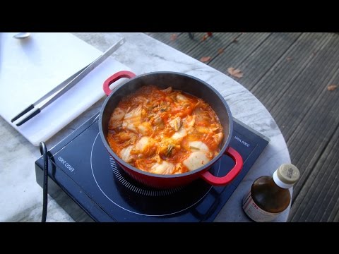 easy-3-ingredient-kimchi-stew