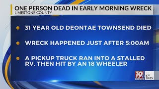 1 Person Dead in Early Morning Wreck
