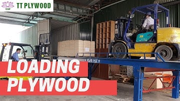 𝗟𝗢𝗔𝗗𝗜𝗡𝗚 𝗣𝗟𝗬𝗪𝗢𝗢𝗗 𝗜𝗡𝗧𝗢 𝗖𝗢𝗡𝗧𝗔𝗜𝗡𝗘𝗥