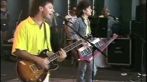 Pseudo Echo Live Living in a dream priority one concert