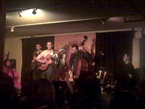 Julian Lage Group @ Club Passim - "Working Title" solo sections