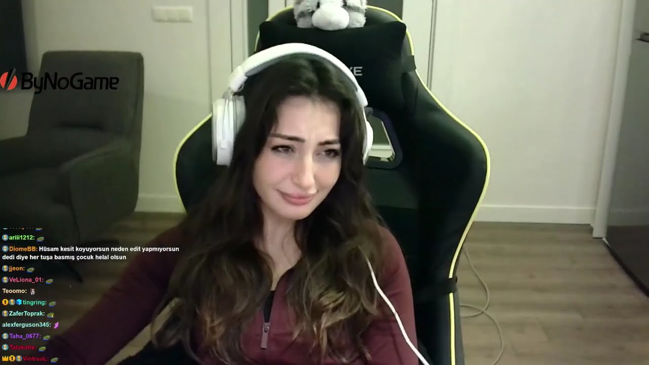 Busqweit(Buse) 44-45-46-47-48 izliyor