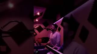 Aramakmış Oysa Sevmek.