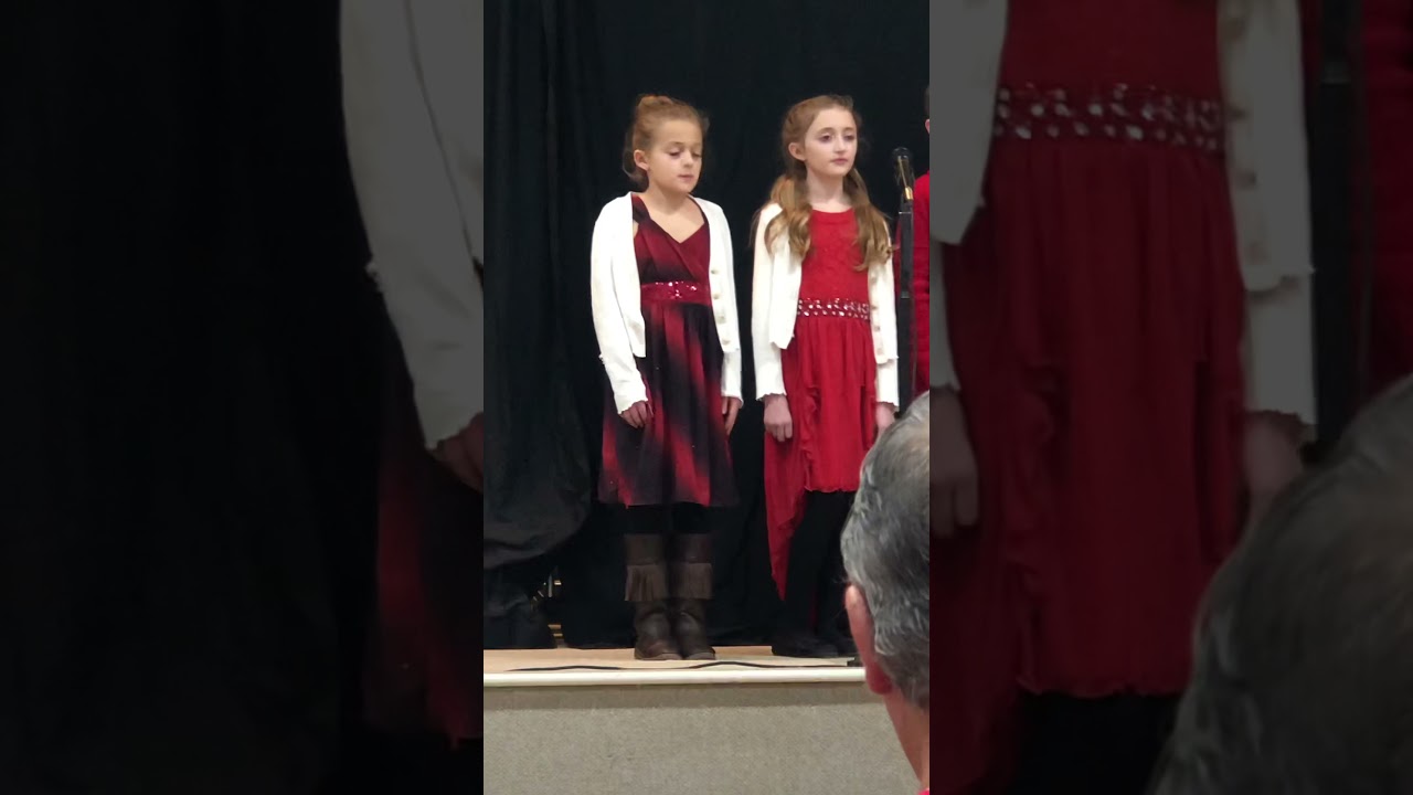 Twins singing at church…hiccups for the win!  🤣