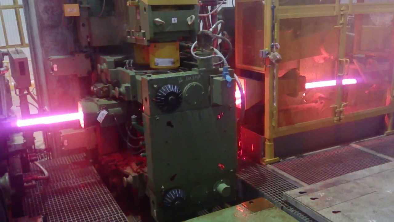 Rolling mill first billet