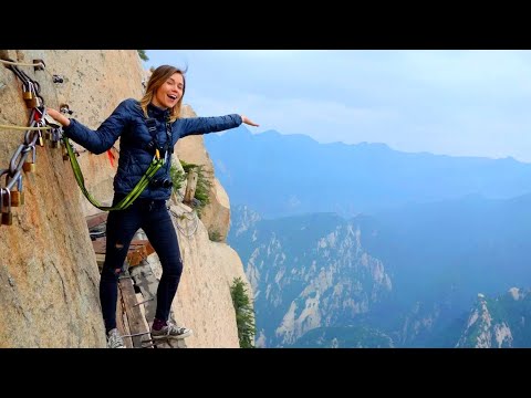 Video: Tajomstvo Jaskýň V čínskej Hore Huashan - Alternatívny Pohľad