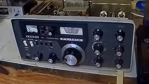 Yaesu FT101B. HF Transceiver. Ham Radio. Its a Beast of an old Radio. Date about 1980. Part 1.