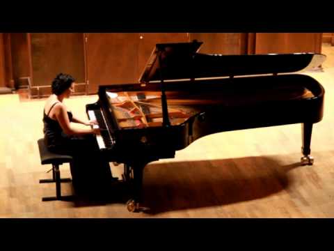 Shorena Tsintsabadze plays Rachmaninoff Prelude in E-flat Major Op. 23 No. 6