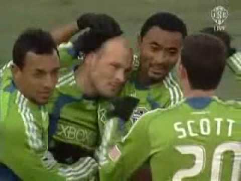 Freddie Ljungberg's 1st MLS goal.. Seattle Sounders 2- Toronto FC 0