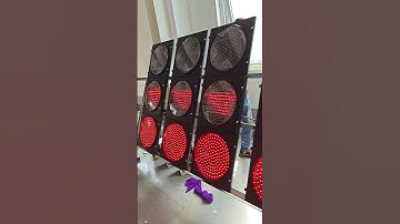 Countdown timer with traffic light #ledlights #led #traffic signal light#manufacturing #light