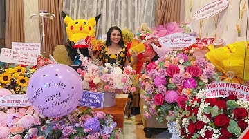 Ngọc Huyền Hạnh Phúc Trong Tình Thương Yêu Của Bạn Bè, Đồng Nghiệp, Các Fans Trong Tiệc Sinh Nhật