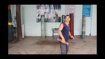 Côn Nhị Khúc gỗ căm xe 8 cạnh bát giác. Mẫu tròn bọc inox 2 đầu. mẫu lý tiểu long