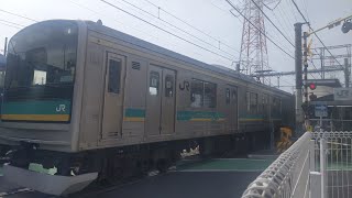 【すれ違い】JR 205系1000番台都ナハW4編成 01H[1310H] ワンマン 尻手行＆ EH200-12+タキ20B 高A223仕業 倉賀野行 小田踏切にて[2024.4.2(火)]