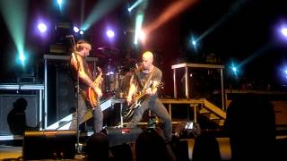 Daughtry live Tom Petty's Running Down a Dream