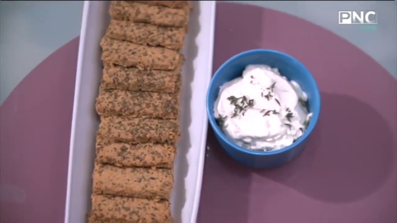 طريقة عمل بسكويت الزعتر والشوفان المشبع | سفرة سالي مع سالي فؤاد