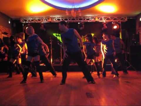 cambridge-salsa-team-2007-orishas-routine