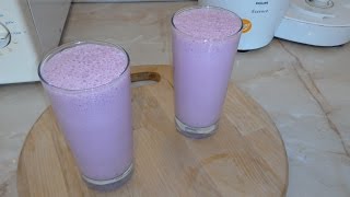 Молочный коктейль с малиной. Молочный коктейль с малиной.
